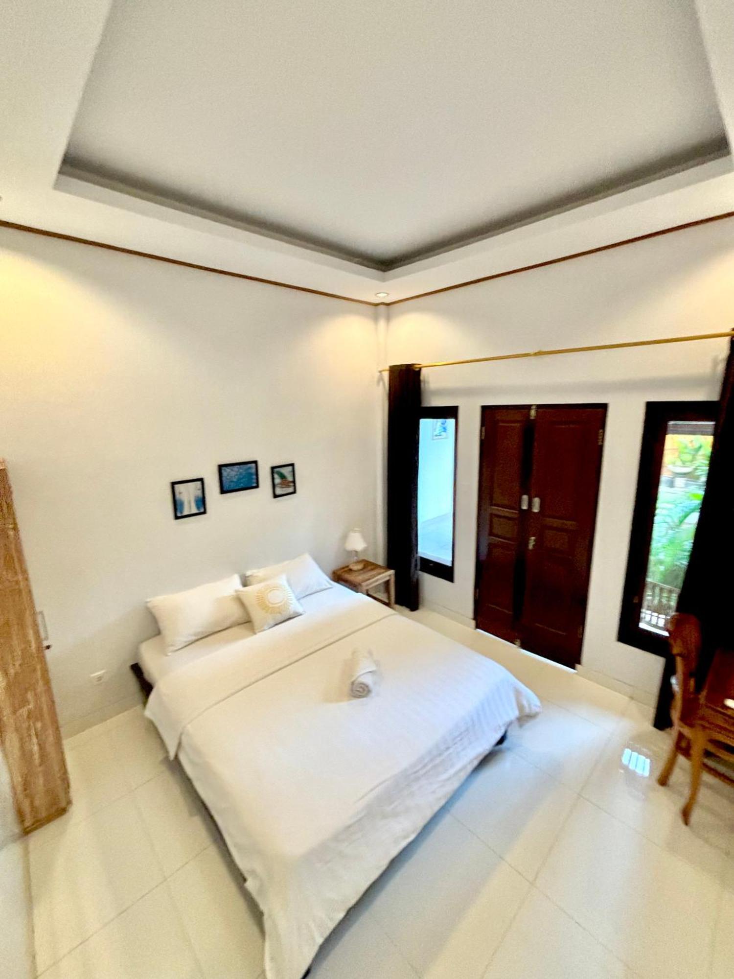 The Lima Home Stay In Canggu Exterior photo